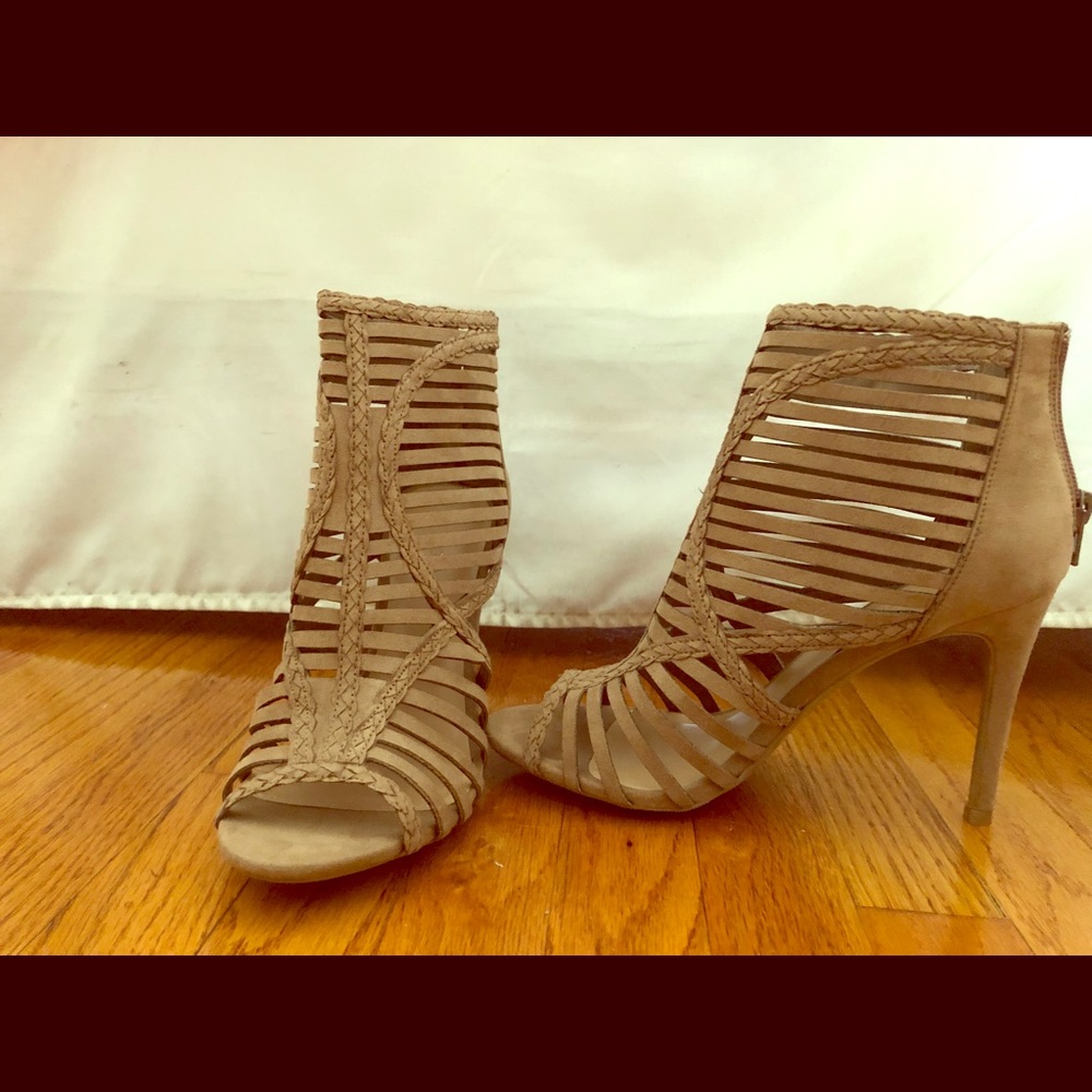 Wild Diva Nude Heels